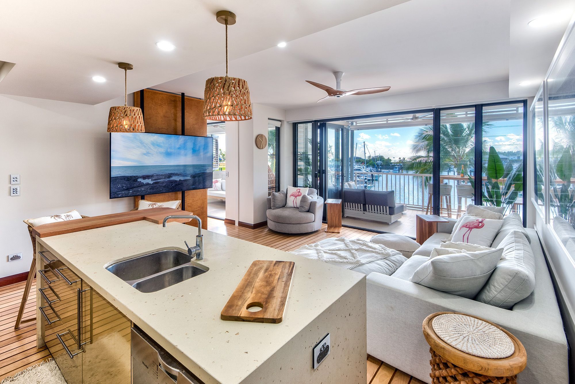 The Boathouse Apartments Airlie Beach - privately managed luxury 3 bedroom apartment