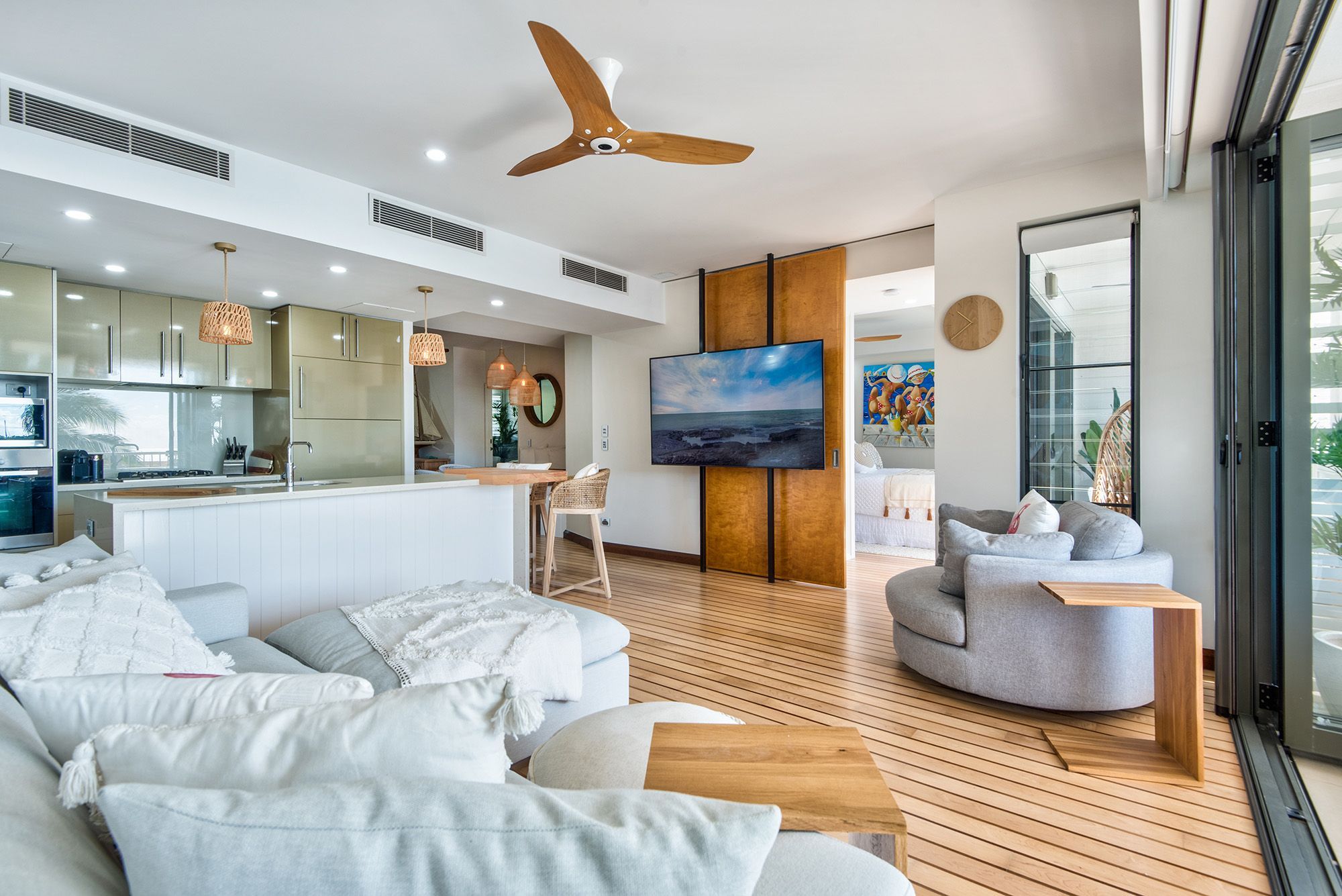 The Boathouse Apartments Airlie Beach - privately managed luxury 3 bedroom apartment