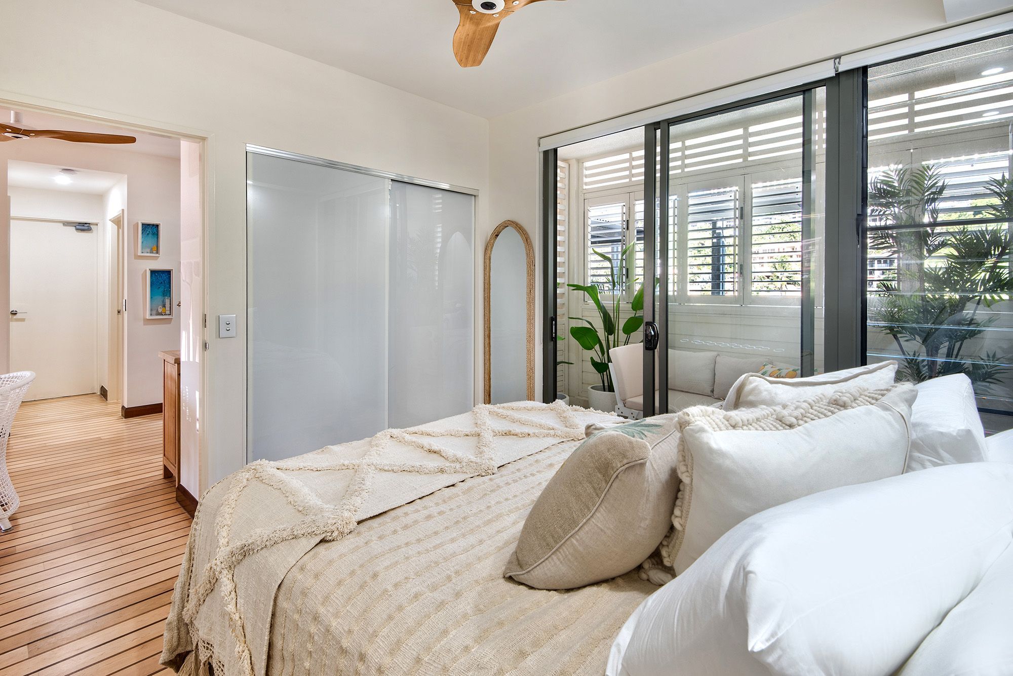 The Boathouse Apartments Airlie Beach - privately managed luxury 3 bedroom apartment