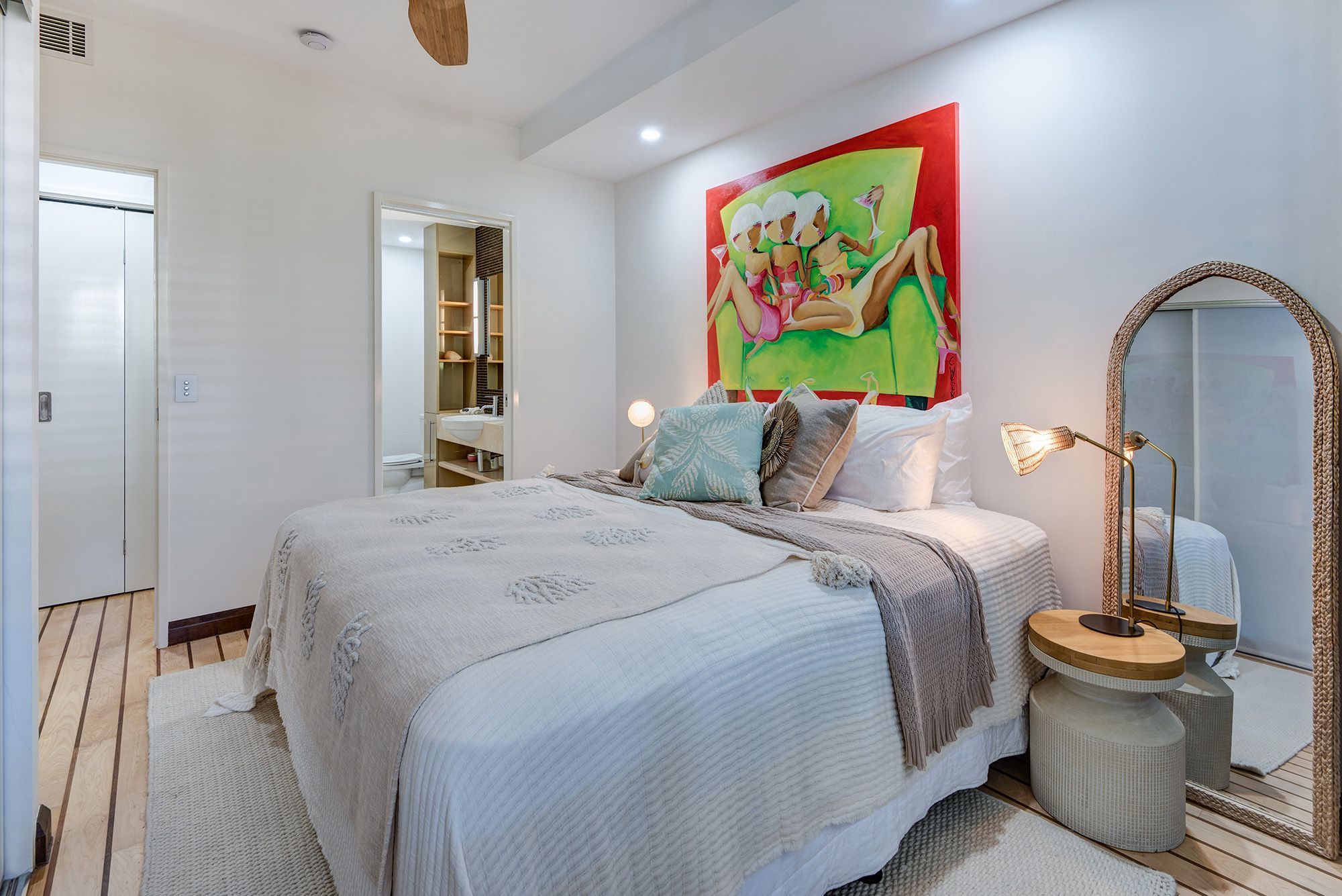 The Boathouse Apartments Airlie Beach - privately managed luxury 3 bedroom apartment