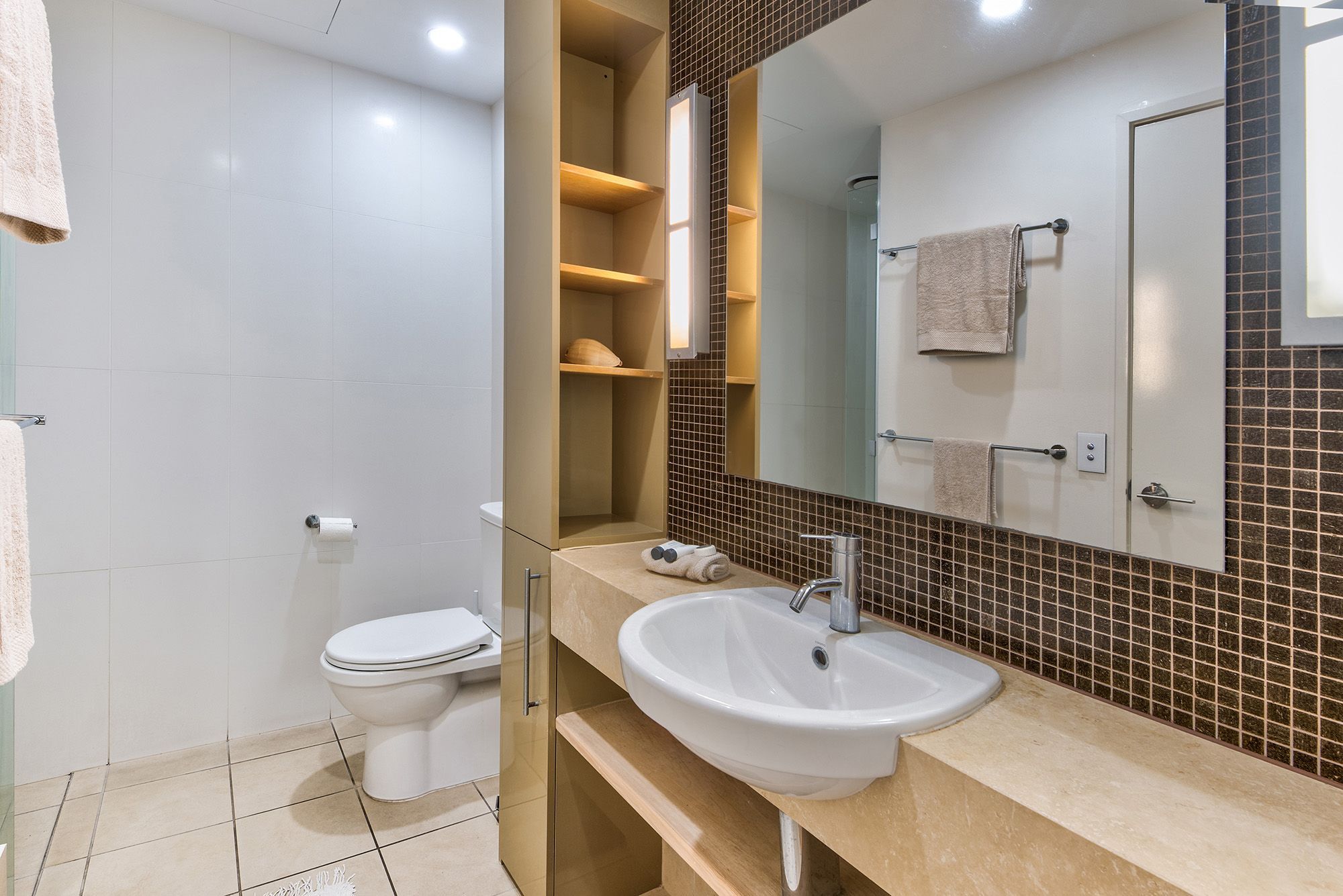 The Boathouse Apartments Airlie Beach - privately managed luxury 3 bedroom apartment