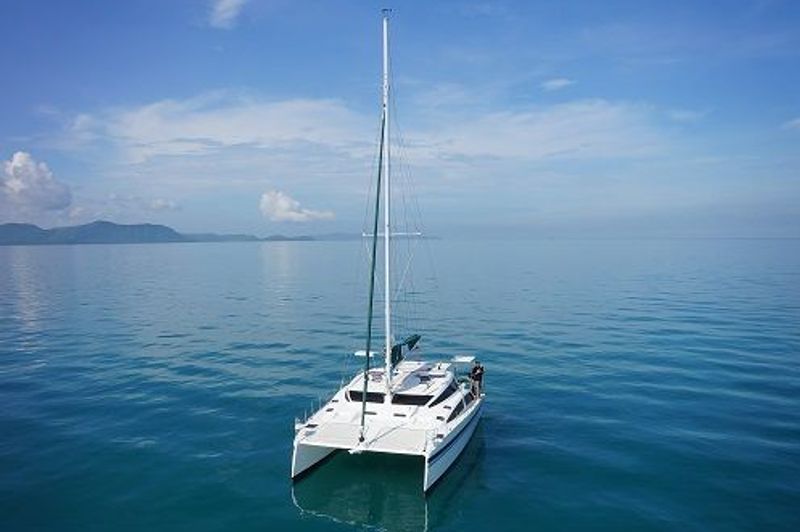 island spirit 380 aerial