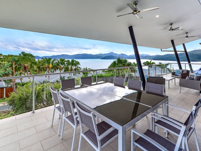 Peninsula 1 Hamilton Island Whitsunday Holidays
