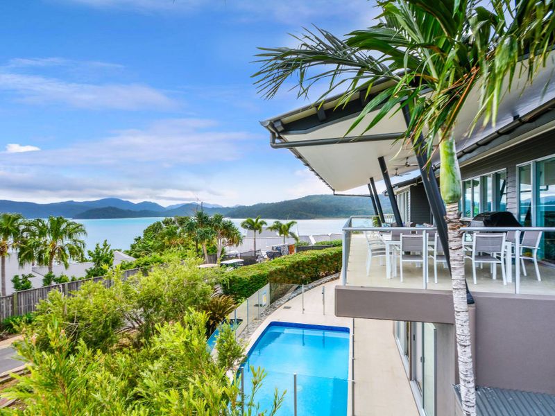 Peninsula 1 Hamilton Island Whitsunday Holidays